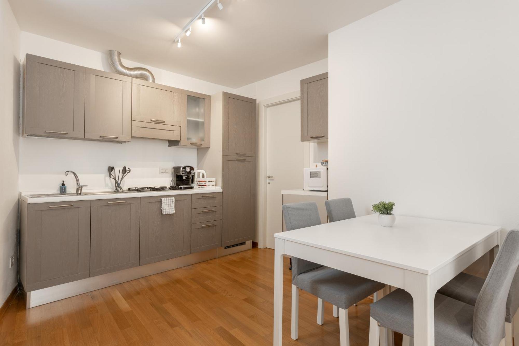 Suite Saba, Stile E Parcheggio In Centro A Trieste Exterior foto